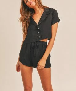 MABLE MATCHING SETS Ressi Satin Button Down Crop Top - Black