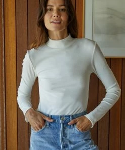 BT Franklin Ribbed Turtleneck Top - White TOPS
