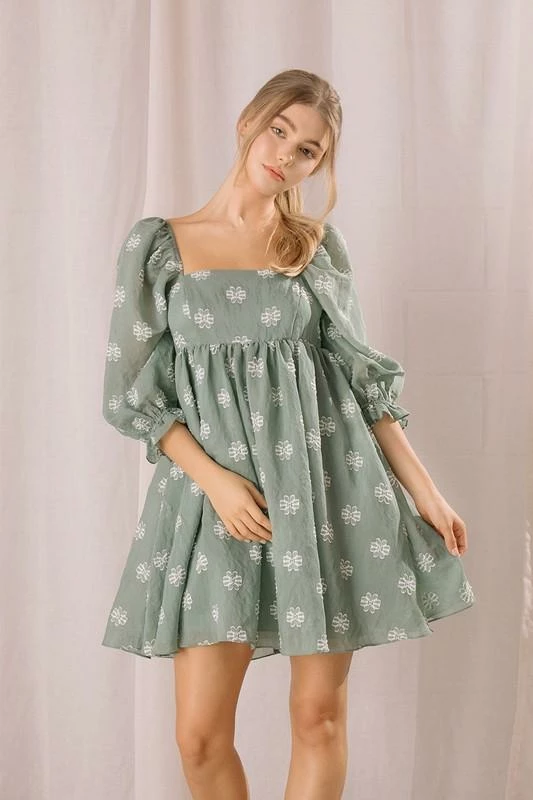 STORIA Daisy Applique Floral Babydoll Dress 8 STORIA Daisy Applique Floral Babydoll Dress