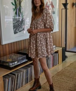 BT Hopyard Floral Smocked Babydoll Dress BUMP FRIENDLY 14 BT Hopyard Floral Smocked Babydoll Dress BUMP FRIENDLY