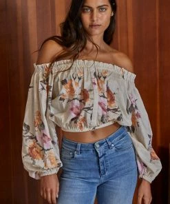 BT Lyla Cotton Blend Floral Top