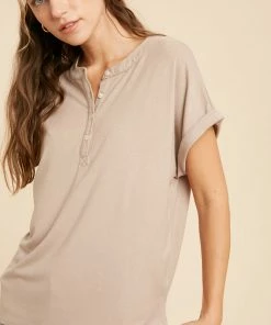 WL TOPS Sam Relaxed Knit Henley Tee - Mocha