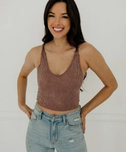 WL TOPS Carsyn Padded Ribbed Cropped Tank - Red Bean
