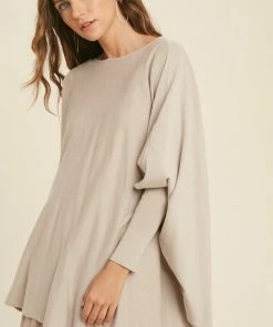 BT MADE IN THE USA Josephine Twist Front Knit Top - Shell 11 BT MADE IN THE USA Josephine Twist Front Knit Top - Shell