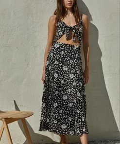 BT ANIMAL PRINT Andy Floral Cut Out Midi Dress