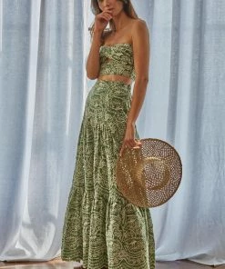 BT Sea La Vie Eyelet Tube Crop Top