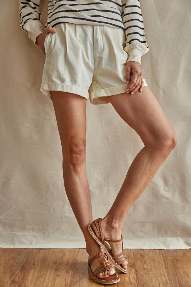 BT Barnett Cotton Pocketed High Rise Shorts- Cream 8 BT Barnett Cotton Pocketed High Rise Shorts- Cream