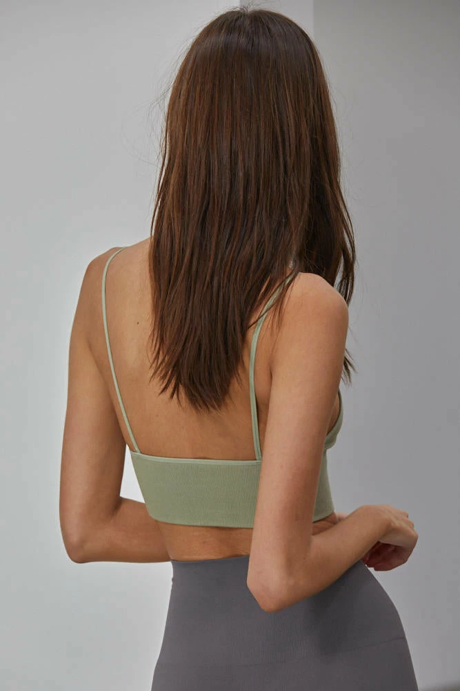 BT SEAMLESS BASICS Shoreline Bralette - Light Moss 4 BT SEAMLESS BASICS Shoreline Bralette - Light Moss