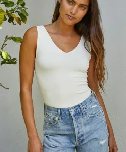 BT TOPS Talk Later Reversible Seamless Tank - Cream