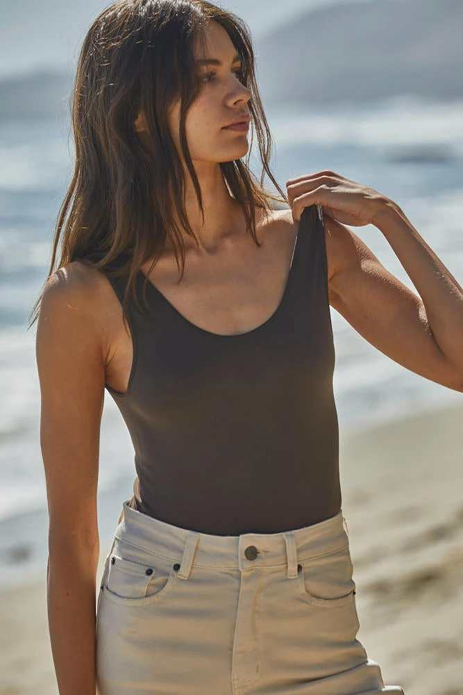 BT Talk Later Reversible Seamless Tank - Fudge 5 BT Talk Later Reversible Seamless Tank - Fudge