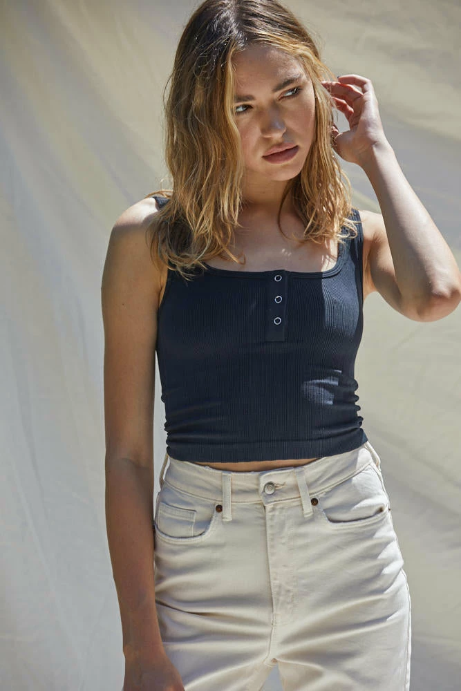 BT TOPS Hot Shot Seamless Crop Top - Black 6 BT TOPS Hot Shot Seamless Crop Top - Black