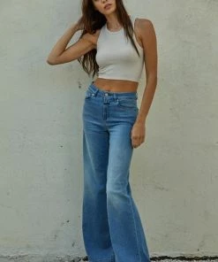 BT TOPS Headstart Seamless Textured Crop Top- Misty Grey