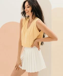 LE LIS Julie Soft Knit Cropped Sweater Vest TOPS