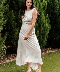 BT BEST SELLERS Vivia Linen Cut Out Midi Dress 14 BT BEST SELLERS Vivia Linen Cut Out Midi Dress