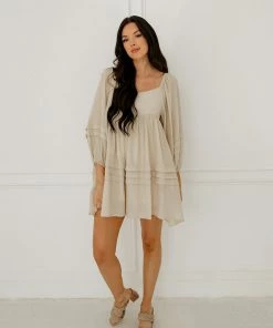 BT BUMP FRIENDLY Genevieve Pocketed Babydoll Dress - Natural