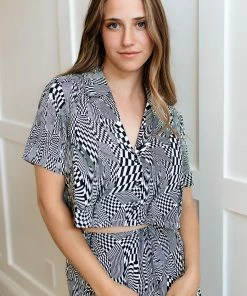 STORIA MATCHING SETS Swirled Checkered Collared Crop Top