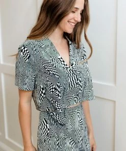 STORIA MATCHING SETS Swirled Checkered Collared Crop Top