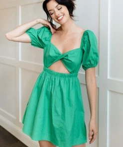 LE LIS DRESSES Everette Twist Cutout Babydoll Dress