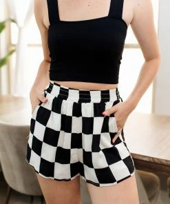 LE LIS Johan Checkered Pocketed Shorts