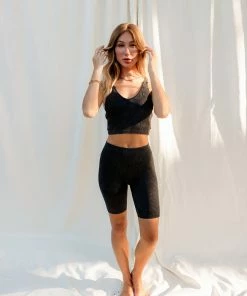 WL Form Ribbed Biker Shorts - Charcoal BOTTOMS