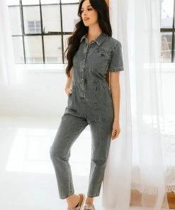 MOD REF ROMPERS + JUMPSUITS Lori Pocketed Utility Jumpsuit - Denim
