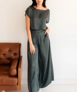 BT MATCHING SETS Tamra Wide Leg Satin Pants- Hunter Green