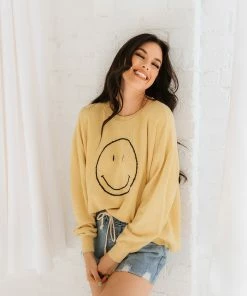 BT MADE IN THE USA Happy Day Smiley Face Pullover Sweater