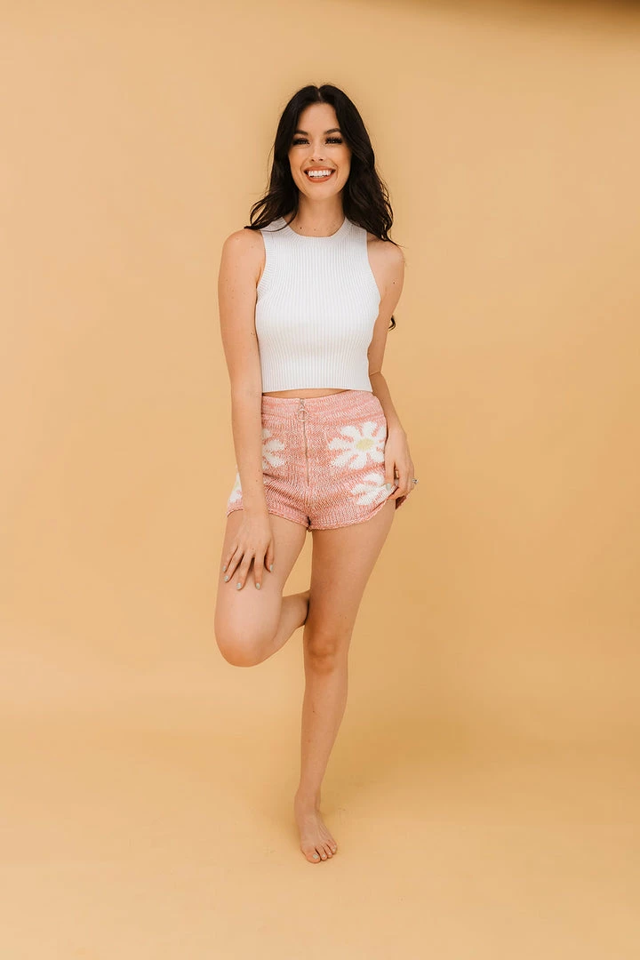 STORIA Ditsy Floral Zipper Front Shorts 15 STORIA Ditsy Floral Zipper Front Shorts