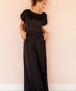 BT Tamra Satin Crop Top - Black BEST SELLERS 19 BT Tamra Satin Crop Top - Black BEST SELLERS