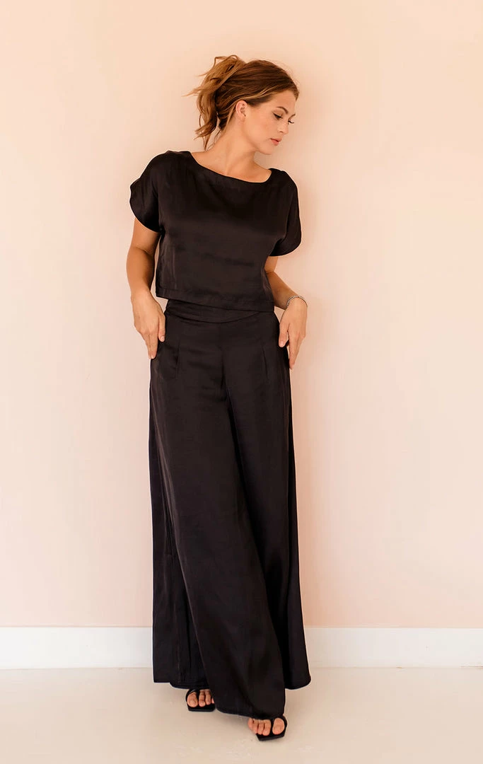 BT Tamra Satin Crop Top - Black BEST SELLERS 8 BT Tamra Satin Crop Top - Black BEST SELLERS