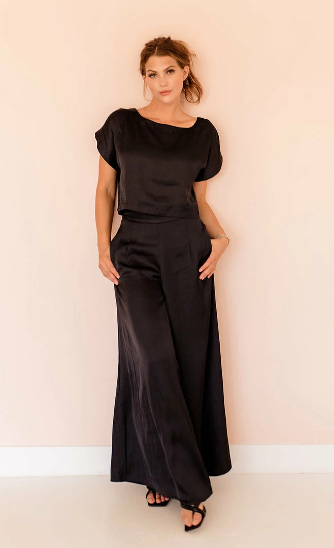 BT Tamra Satin Crop Top - Black BEST SELLERS 4 BT Tamra Satin Crop Top - Black BEST SELLERS