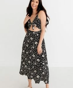 BT ANIMAL PRINT Andy Floral Cut Out Midi Dress