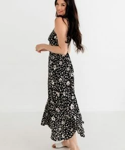 BT ANIMAL PRINT Andy Floral Cut Out Midi Dress