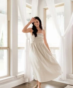 BT Porter Linen Gathered Pocketed Midi Dress