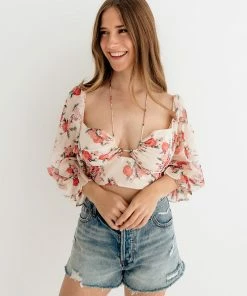 ONE & ONLY COLLECTIVE Coming Up Roses Tie Floral Crop Top TOPS