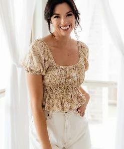 BT Watch Me Blossom Puff Sleeve Crop Top