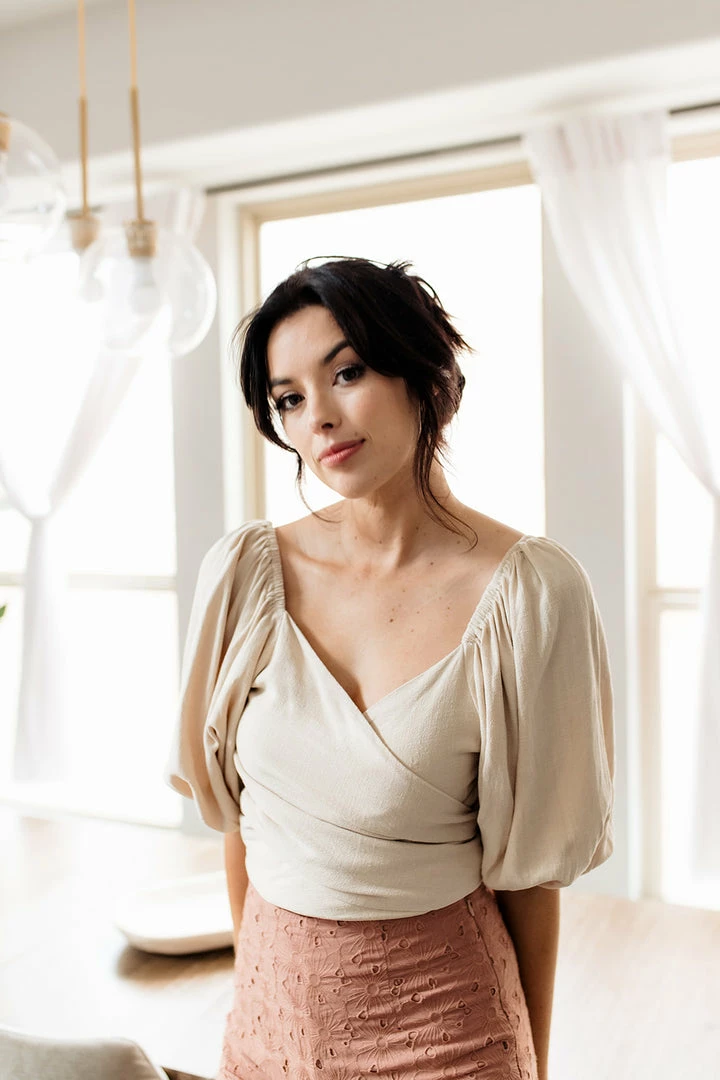 HEY SON TOPS Tanya Reversible Linen Tie Crop Top- Oatmeal 4 HEY SON TOPS Tanya Reversible Linen Tie Crop Top- Oatmeal