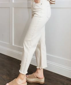 BT BOTTOMS Brayden High Waisted Frayed Denim Jeans 11 BT BOTTOMS Brayden High Waisted Frayed Denim Jeans