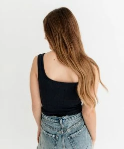 BT TOPS Hot Shot Seamless Crop Top - Black 9 BT TOPS Hot Shot Seamless Crop Top - Black