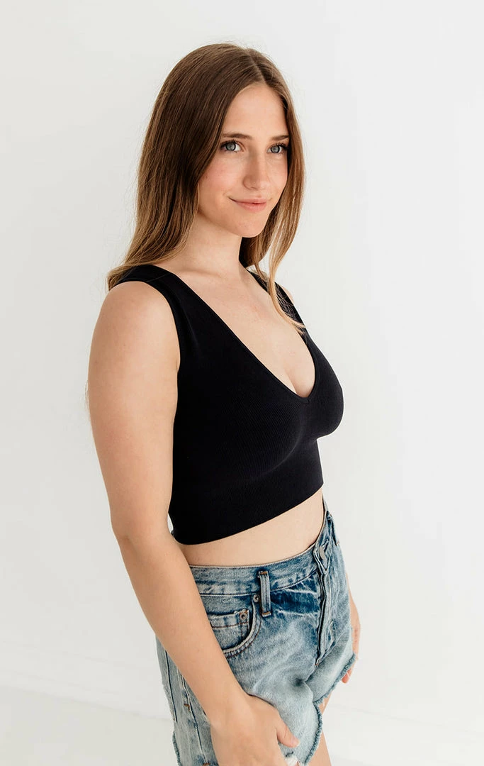 BT Jolie Ribbed Seamless Crop Top - Black 4 BT Jolie Ribbed Seamless Crop Top - Black