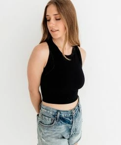 BT Headstart Seamless Textured Crop Top- Black TOPS