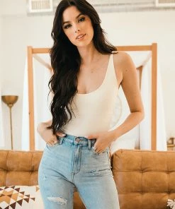 BT Seamless Scoop Neck Cami - Cream