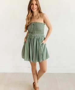 MUSTARD SEED Olivia Smocked Strapless Romper