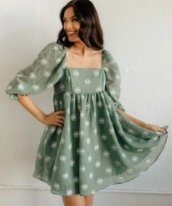 STORIA Daisy Applique Floral Babydoll Dress