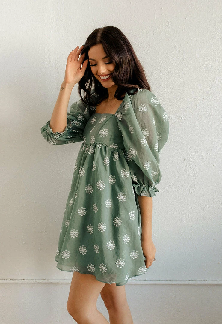 STORIA Daisy Applique Floral Babydoll Dress 4 STORIA Daisy Applique Floral Babydoll Dress