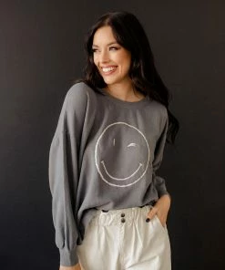 BT BEST SELLERS Happy Day Winky Face Pullover Sweater 11 BT BEST SELLERS Happy Day Winky Face Pullover Sweater