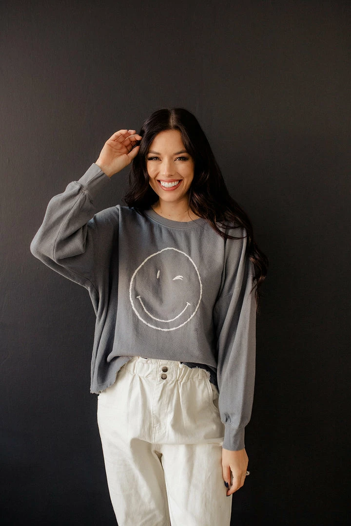 BT BEST SELLERS Happy Day Winky Face Pullover Sweater 8 BT BEST SELLERS Happy Day Winky Face Pullover Sweater