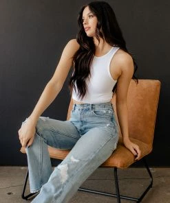 DYNAMIC TOPS Jaya Ribbed Racerback Seamless Tank - White