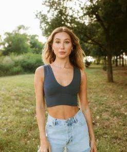 BT Jolie Ribbed Seamless Crop Top - Marine