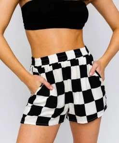 LE LIS Johan Checkered Pocketed Shorts